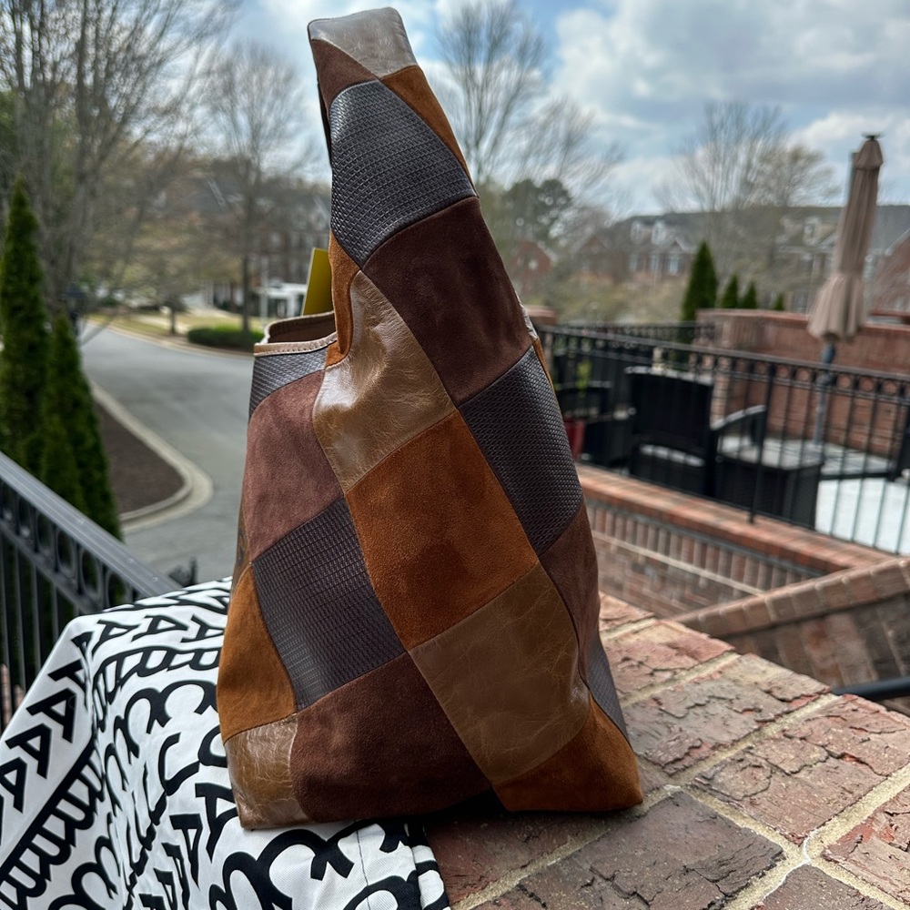 Marc Jacobs Patchwork Suede & Leather Hobo in Brown and Tan NWT - Picture 3 of 9